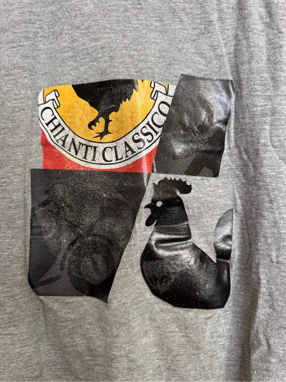 Graphic Tee in Heather Gray - Chianti Classico - Picture 2 of 5